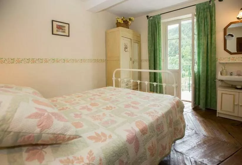 Aamiaismajoitus (B&B) Des Etrangers