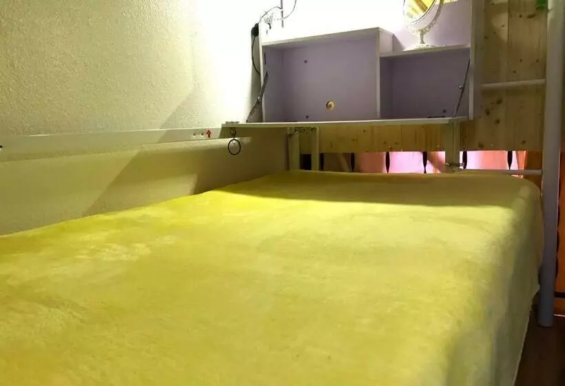 ベッドアンドブレックファースト Lydia Enoch Sweet Family