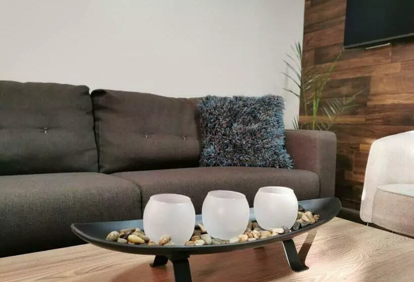 Casa Especial