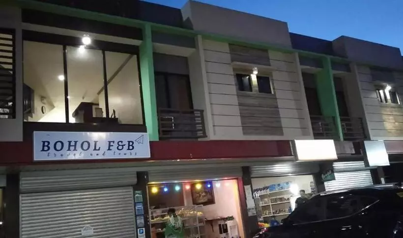 Drew Hostel