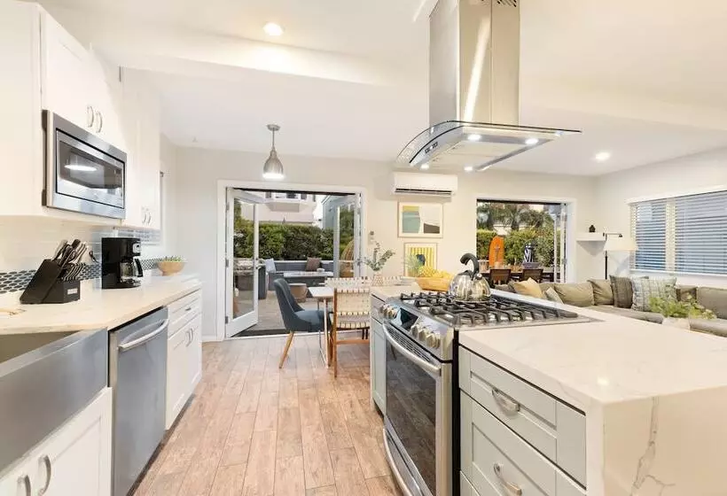 Mission Point 1 By Avantstay San Diego Beach House W Huge Patio Fire Pit Walk To Beach