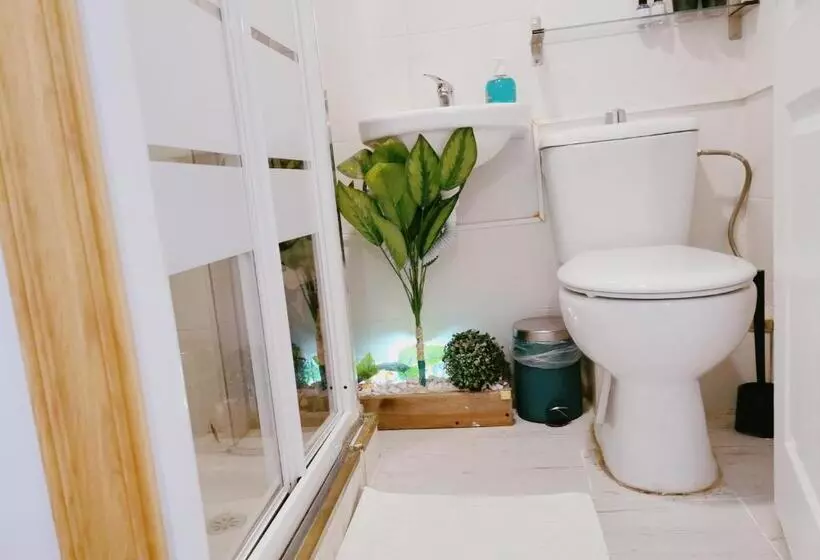 پانسیون Barcelona Coronahostal