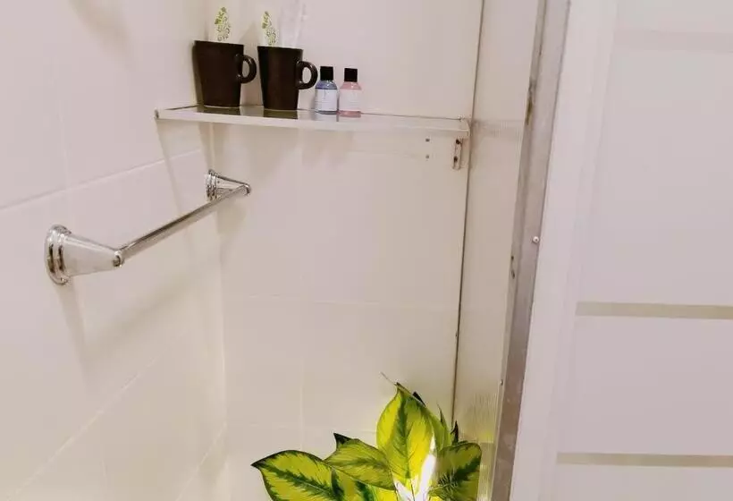 پانسیون Barcelona Coronahostal