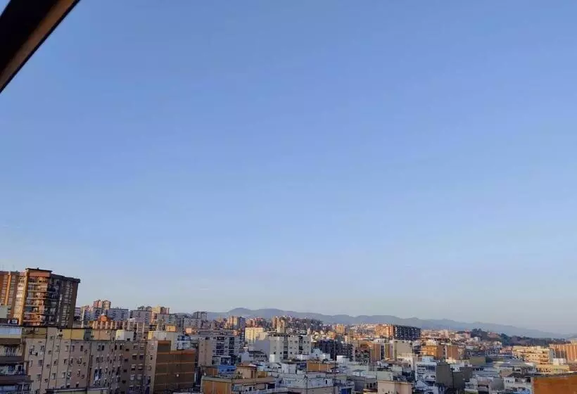 پانسیون Barcelona Coronahostal