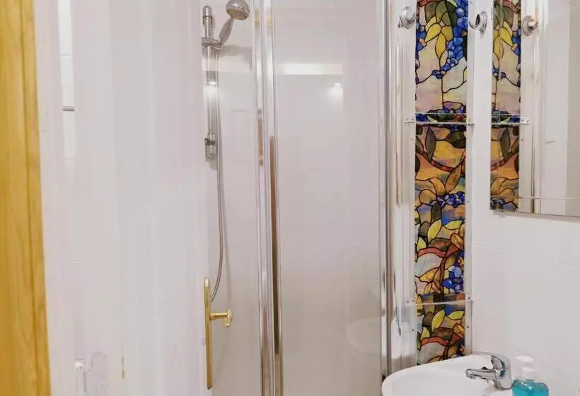 پانسیون Barcelona Coronahostal