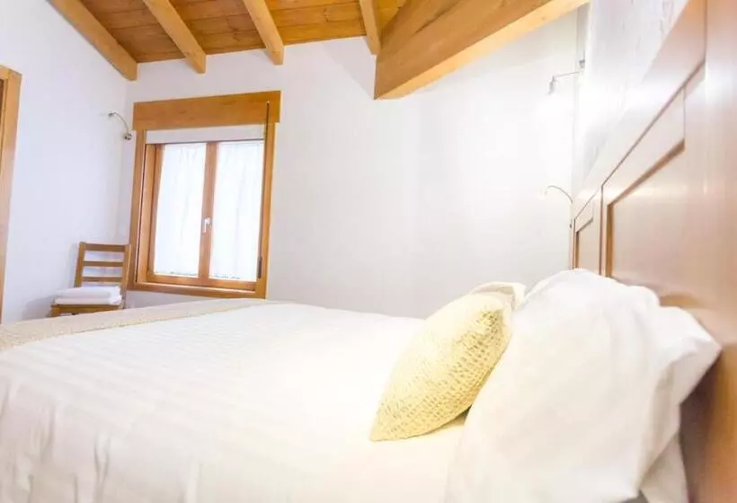 استراحتگاه Casa Da Ponte De Penas