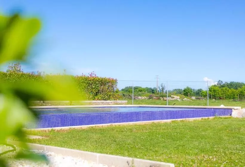استراحتگاه Casa Da Ponte De Penas