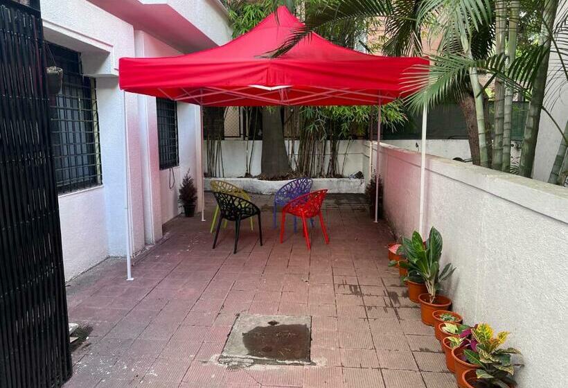 Rostel Backpackers Hostel