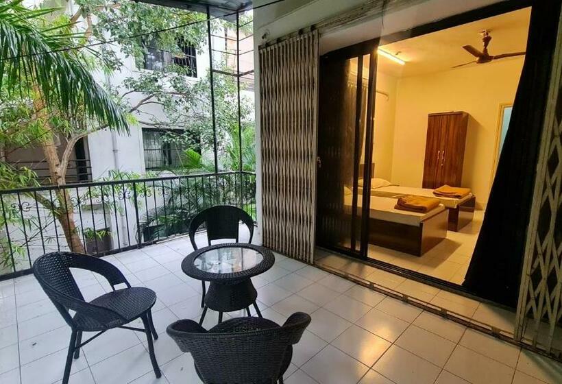 Rostel Backpackers Hostel