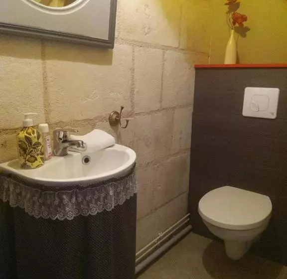 Aamiaismajoitus (B&B) Agréables Chambres D Hôtes Dans Maison Xviiie