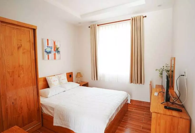 تختخواب و صبحانه Soho Inn