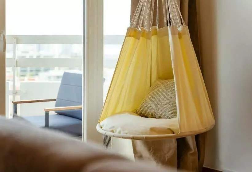 Charming Apartment W/ Pool & Balcony In Portimão By Lovelystay