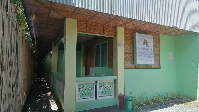 מלון כמוסות Malunggay S Inn