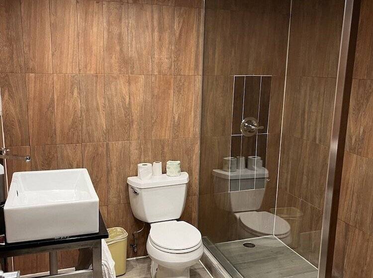 酒店 Essence Express Wayne