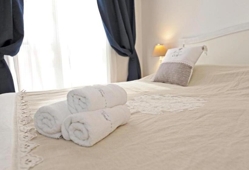 بنسيون Tinel Rooms Old City Center