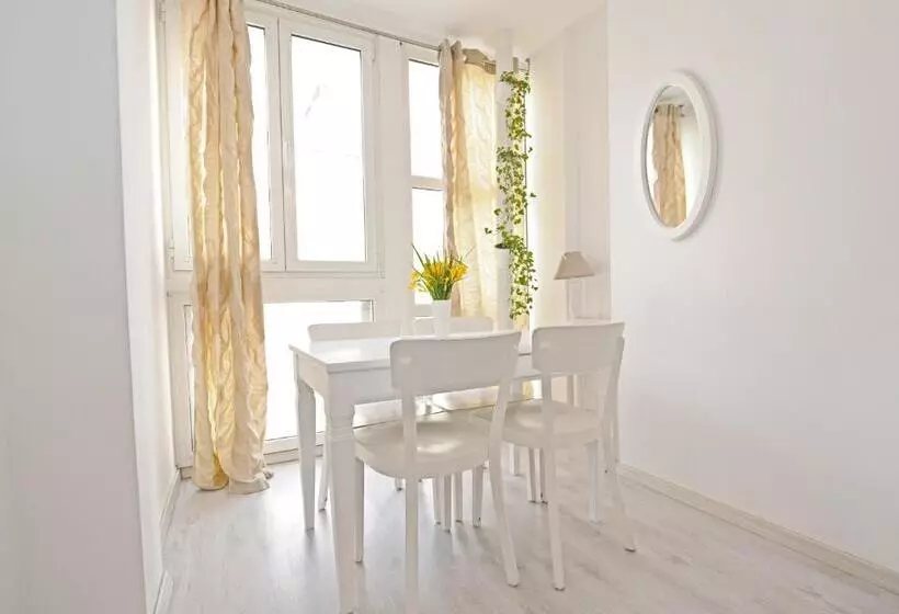 ペンション Tinel Rooms Old City Center