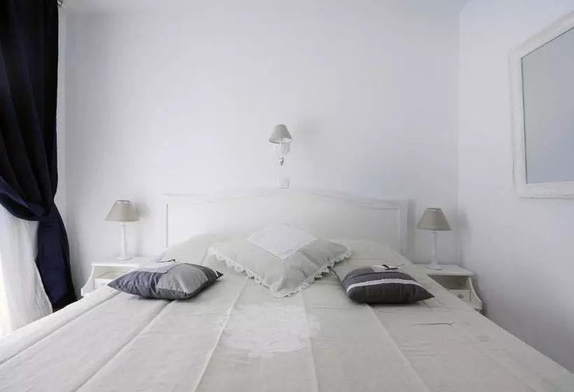 ペンション Tinel Rooms Old City Center