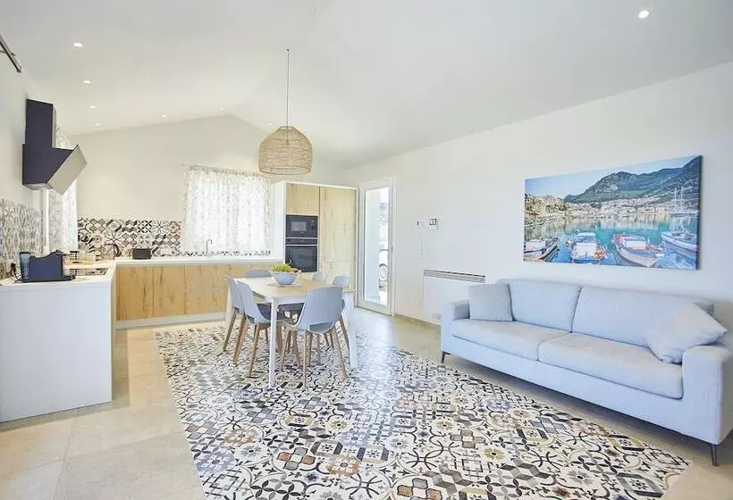 Villa Del Borgo Con Piscina E Jacuzzi
