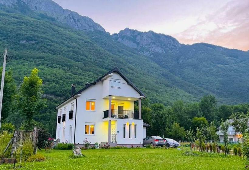 تختخواب و صبحانه A Breath Of Fresh Air