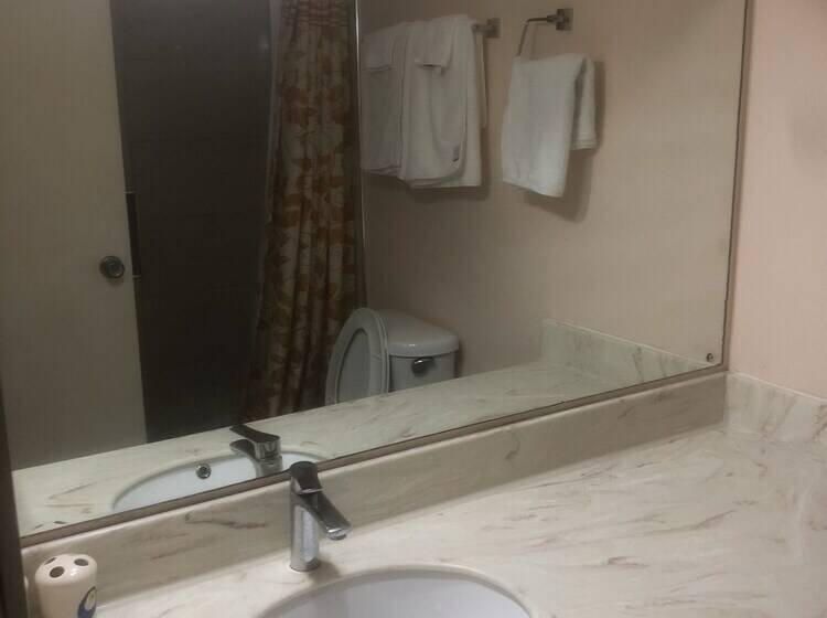 Finest Accommodation Renfrew Place 1 Bedroom Apt # 42 New Kgn 4 12 Renfrew Rd