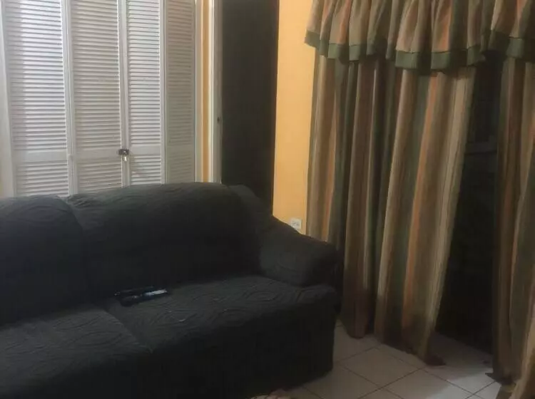 Finest Accommodation Renfrew Place 1 Bedroom Apt # 42 New Kgn 4  12 Renfrew Rd