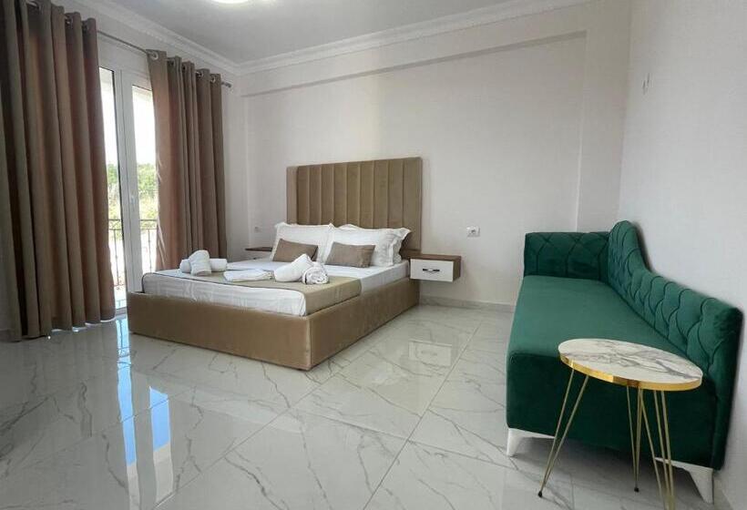 בית מלון כפרי Golden Hill Ksamil