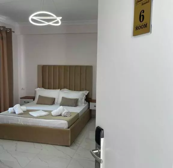 هتل Golden Hill Ksamil