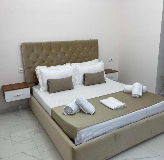 בית מלון כפרי Golden Hill Ksamil