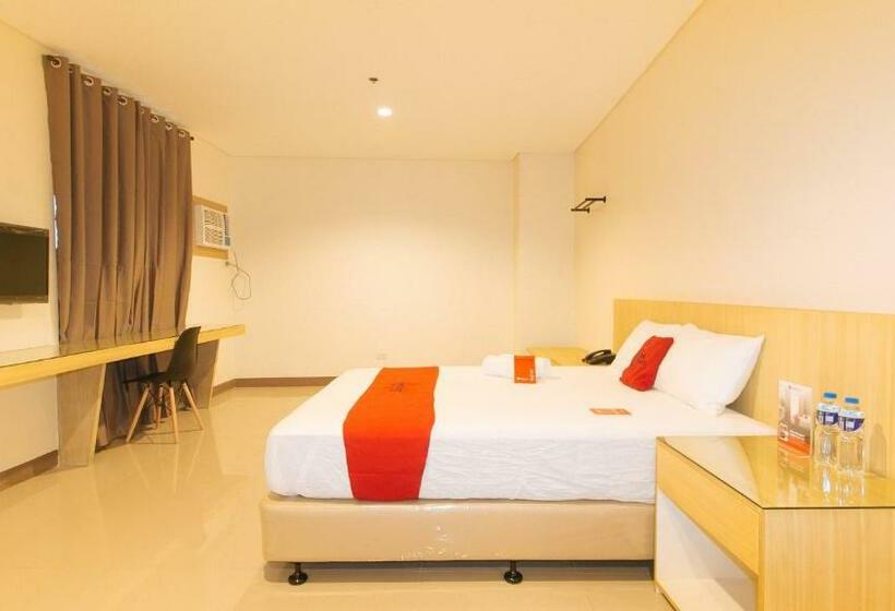 Hotel Reddoorz Plus @ Kaizen Suites Taft Avenue