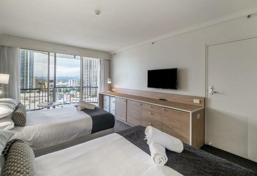 Общежитие Gorgeous Private Suite With Balcony