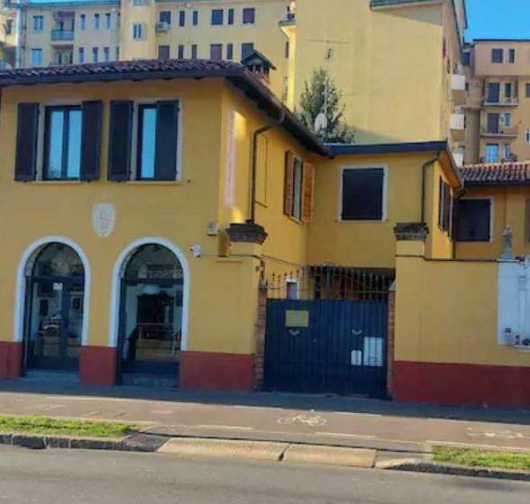 تختخواب و صبحانه Corte Della Varesina