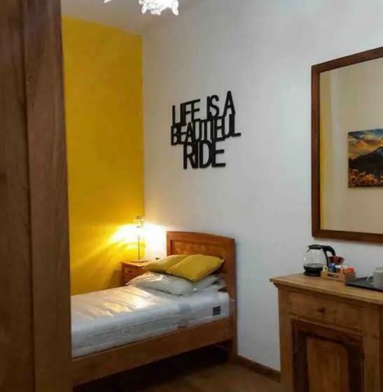 تختخواب و صبحانه Corte Della Varesina