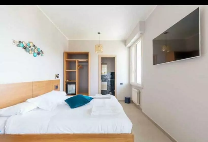 Aamiaismajoitus (B&B) Frontemare