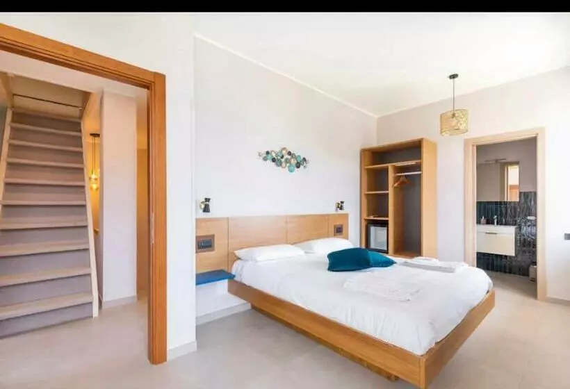 Aamiaismajoitus (B&B) Frontemare