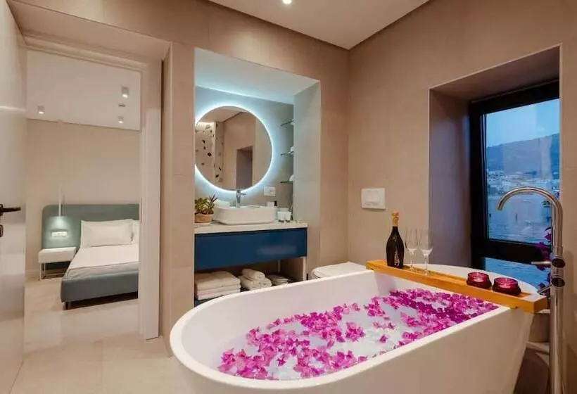 Hotelli Artis Blue Relax