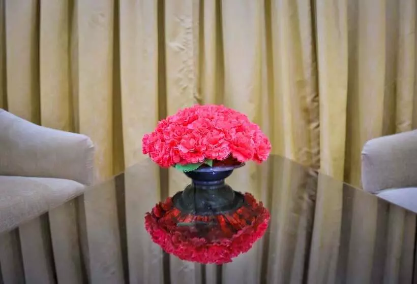 Hotelli Jyoti Plaza Madgaon Goa