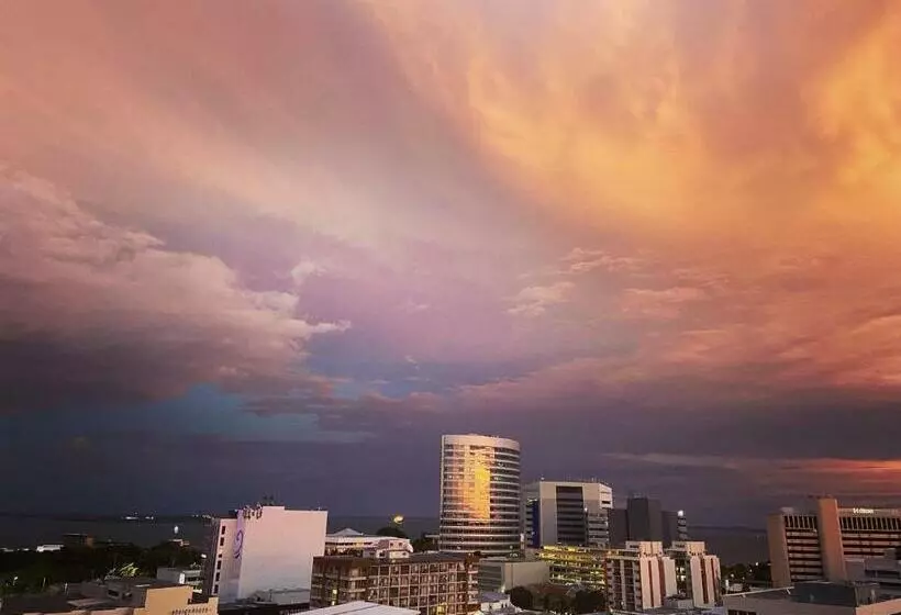 ペンション Darwin City Suites With Harbour View