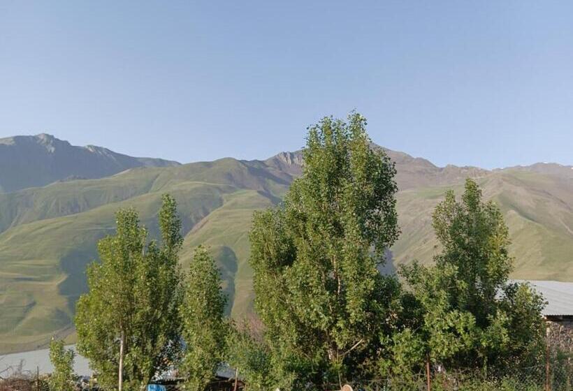 پانسیون Ecomama In Xınalıq Khinalig Guest House