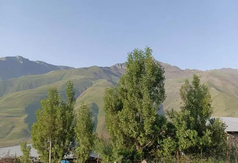 پانسیون Ecomama In Xınalıq Khinalig Guest House