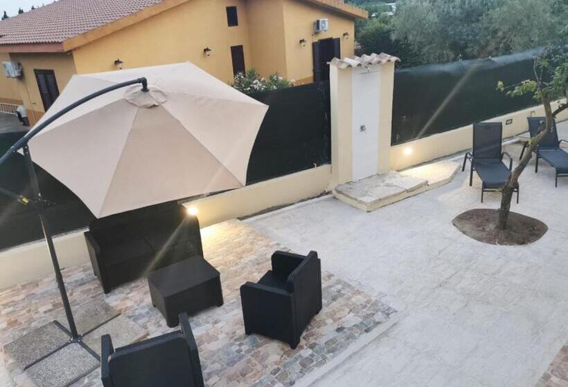 ペンション Villa Bianca