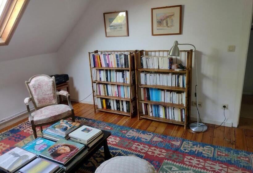 Bed and Breakfast L Heure Bleue