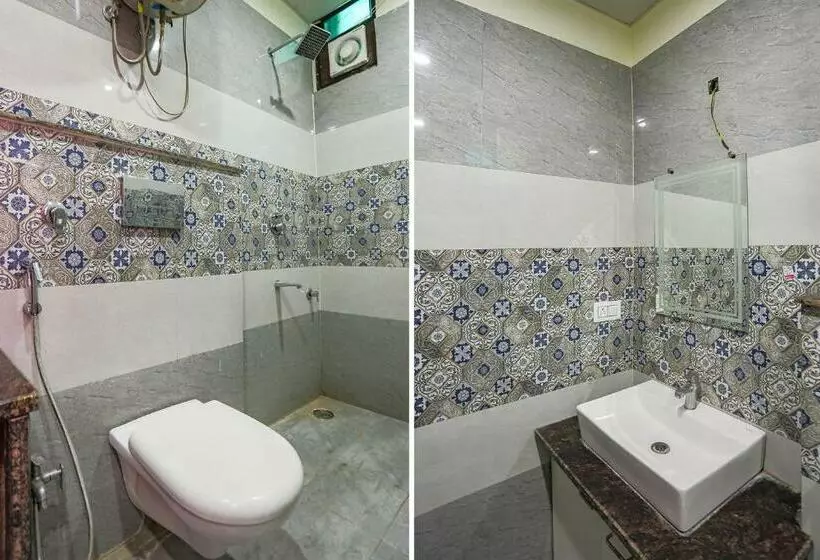 Fabhotel Naman