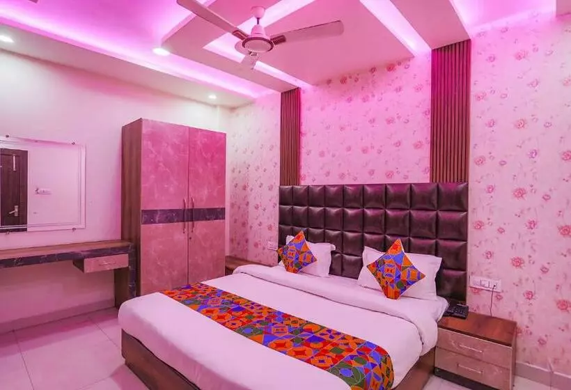 Fabhotel Naman