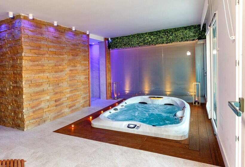 Hibrido Boutique Hotel & Spa