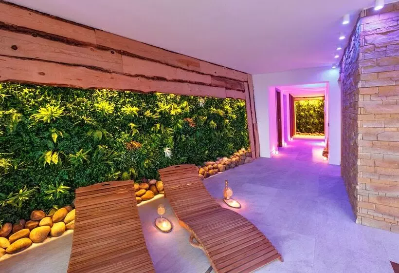 Hibrido Boutique Hotel & Spa