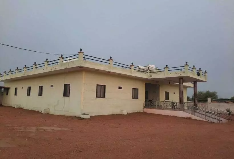 ホテル Oyo 90762 Jyoti Guest House & Restaurant