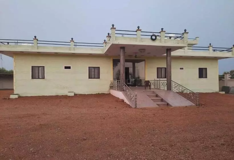 ホテル Oyo 90762 Jyoti Guest House & Restaurant