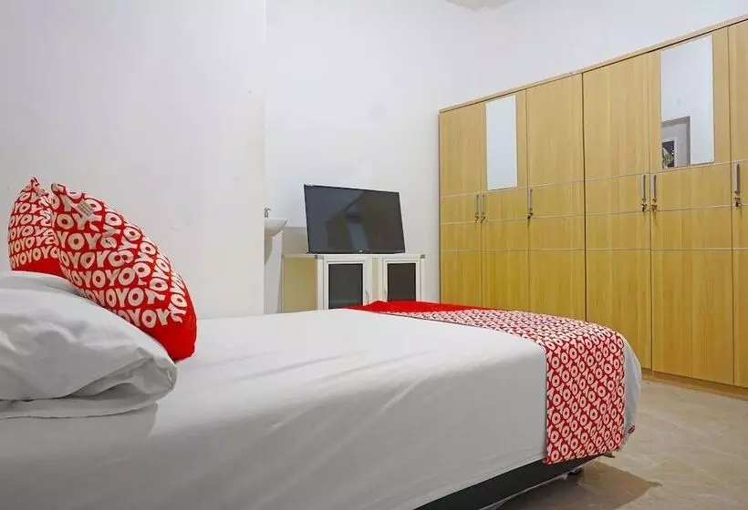 ホテル Oyo 91375 Pondok Feby Makassar