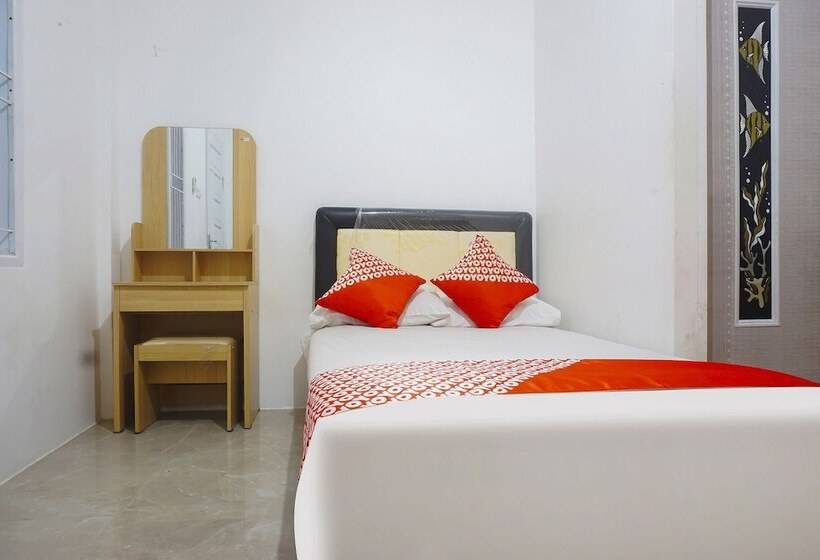 هتل Oyo 91375 Pondok Feby Makassar
