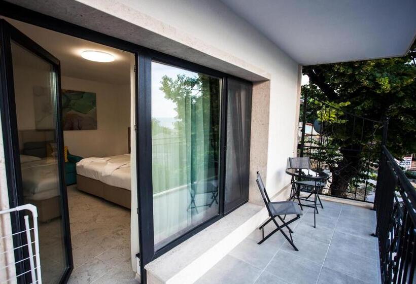 پانسیون вила чайка, Villa Chaika